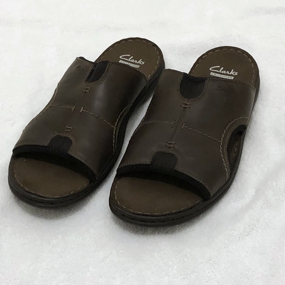 clarks mens leather mule slippers